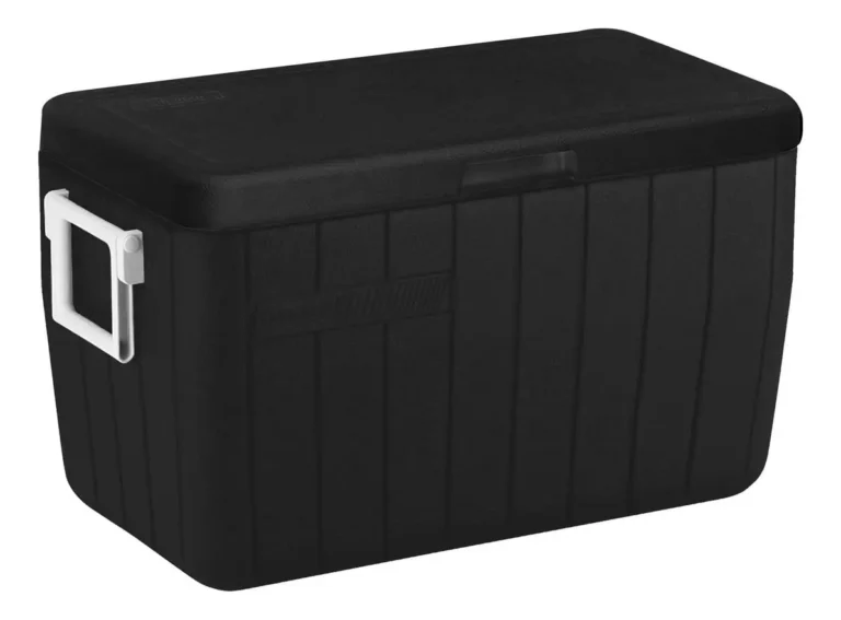 Caixa Térmica 45,4l Adventure All Black Coleman Preto